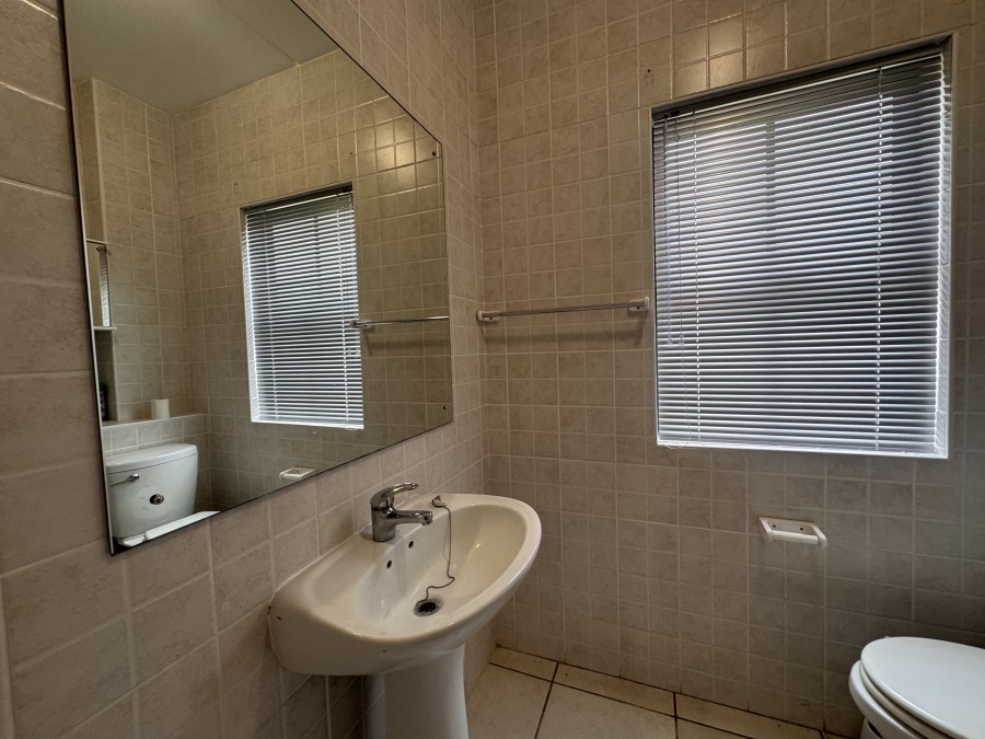 3 Bedroom Property for Sale in Admirals Park Western Cape